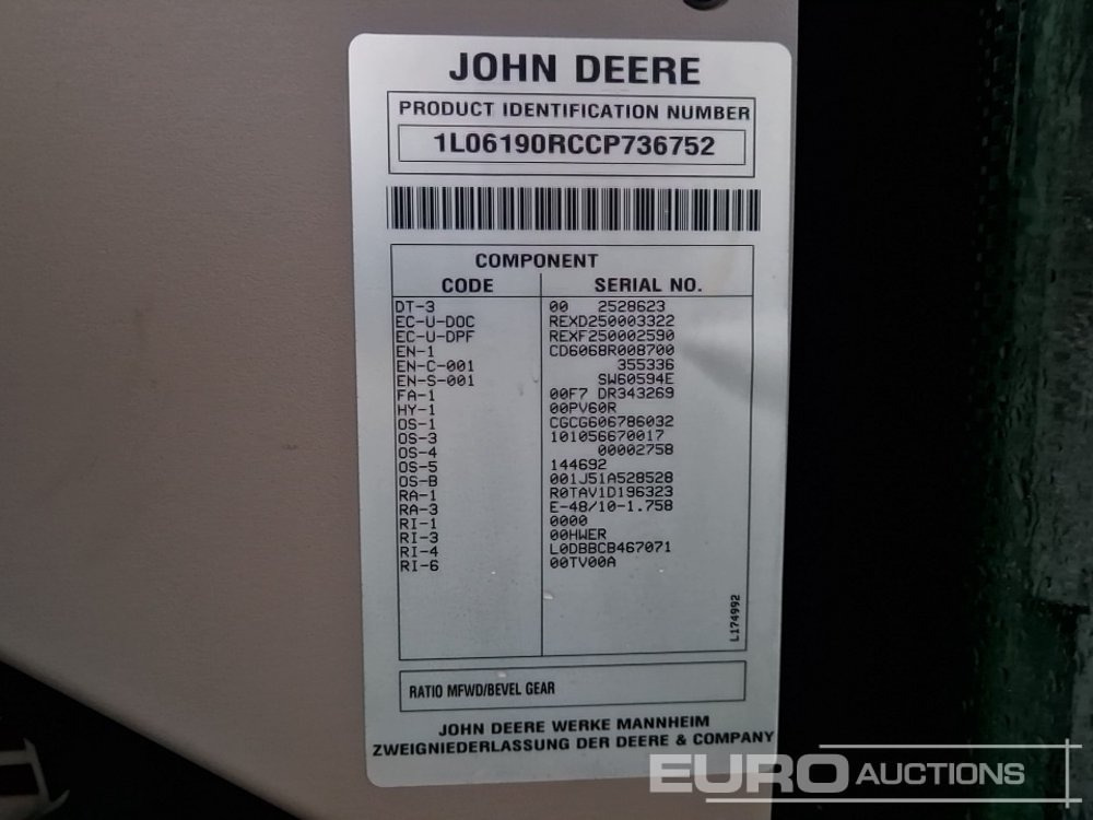 Farm tractor 2013 John Deere 6190R: picture 32