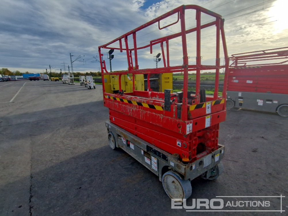 2014 Haulotte Compact 10N - Aerial platform: picture 4 2014 Haulotte Compact 10N - Aerial platform: picture 4