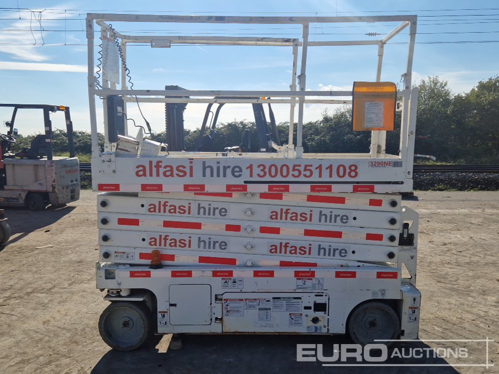2015 Genie GS3232 - Aerial platform: picture 2 2015 Genie GS3232 - Aerial platform: picture 2