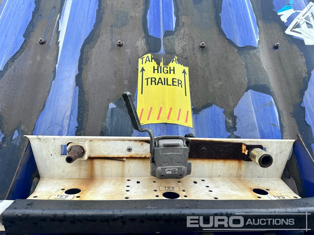 Curtainsider semi-trailer 2015 Krone Mega Liner, Curtainsider, 3 Axle (Dutch Reg. Docs): picture 32 Curtainsider semi-trailer 2015 Krone Mega Liner, Curtainsider, 3 Axle (Dutch Reg. Docs): picture 32