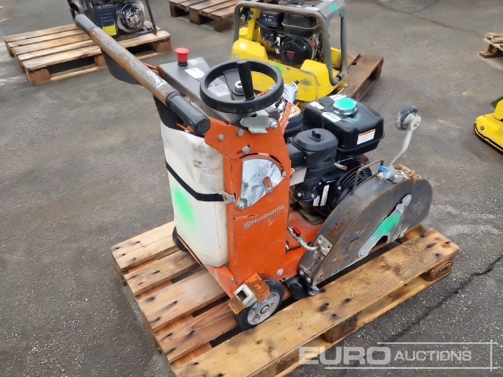2017 Husqvarna FS400LV - Asphalt machine: picture 3 2017 Husqvarna FS400LV - Asphalt machine: picture 3