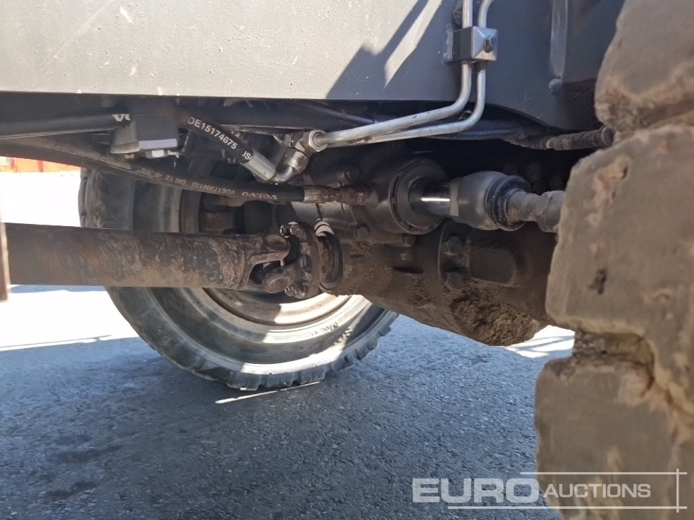 Wheel excavator 2017 Volvo EW140D: picture 18