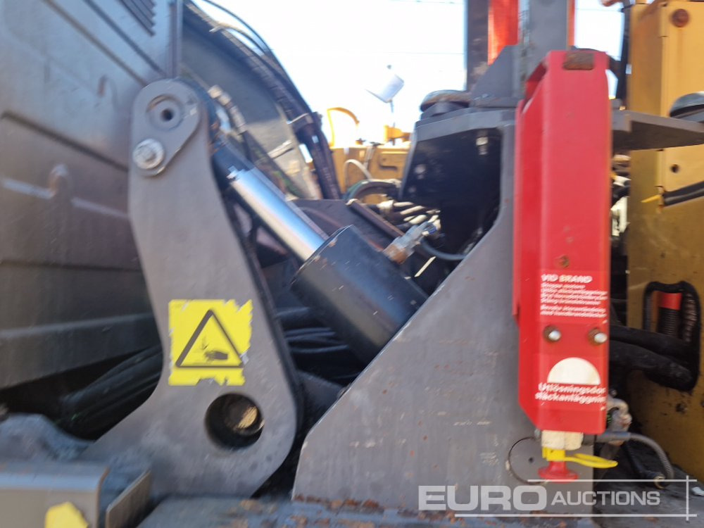 Wheel excavator 2017 Volvo EW140D: picture 36