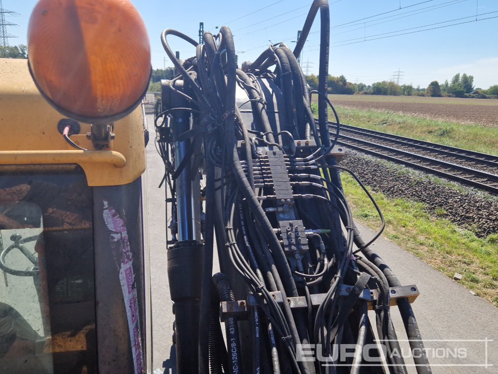 Wheel excavator 2017 Volvo EW140D: picture 25