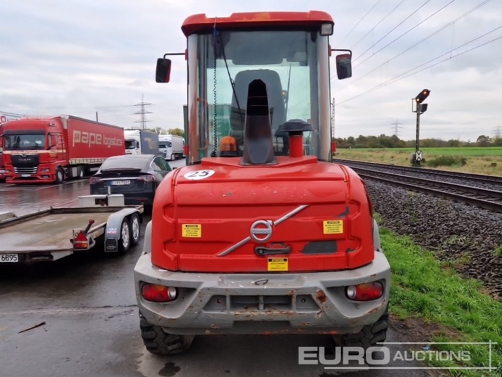 2017 Volvo L30G - Wheel loader: picture 4 2017 Volvo L30G - Wheel loader: picture 4