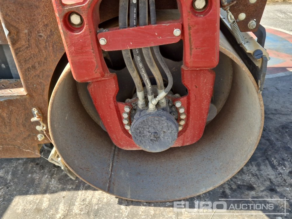 Roller 2018 Dynapac CC1200 VI: picture 12