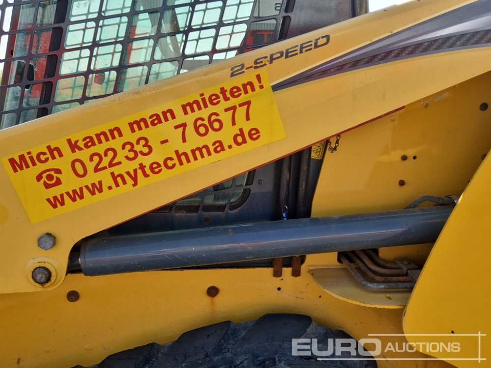 Skid steer loader 2018 Gehl RT165: picture 16