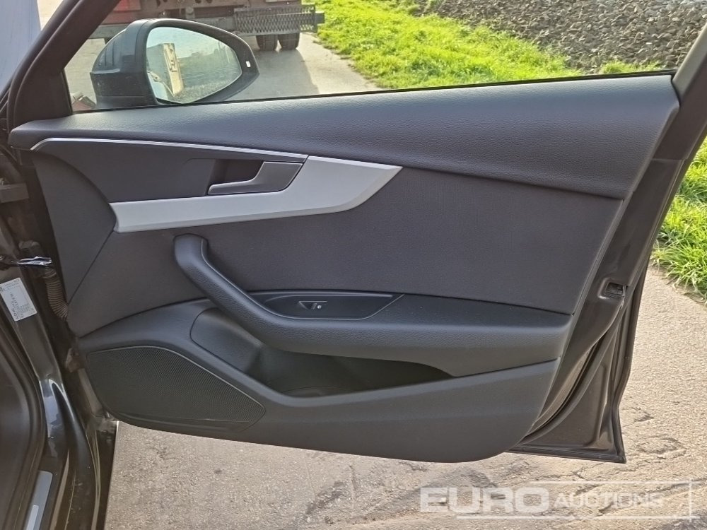 Car 2020 Audi A4 TDI: picture 25 Car 2020 Audi A4 TDI: picture 25