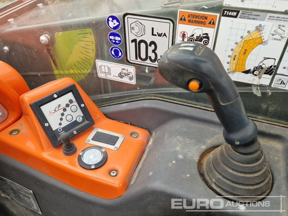 Telescopic handler 2021 Ausa T144H: picture 23