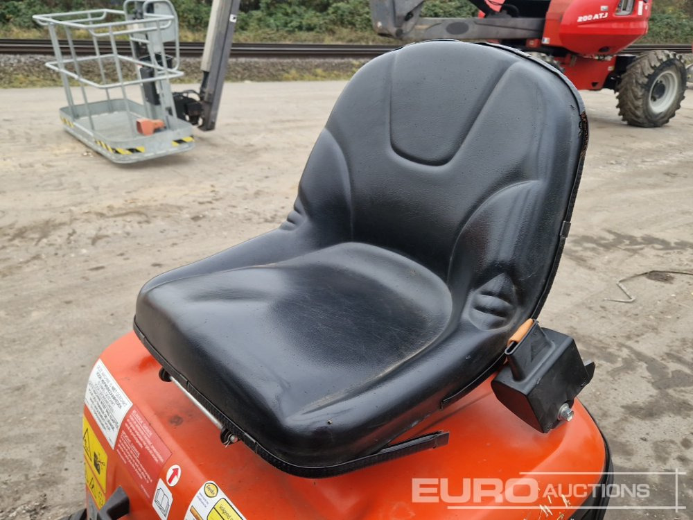 Mini excavator 2022 Kubota K008-5: picture 25