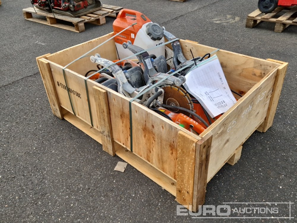 Husqvarna Power Cutter (5 of) + Water Tank - Asphalt machine: picture 2 Husqvarna Power Cutter (5 of) + Water Tank - Asphalt machine: picture 2