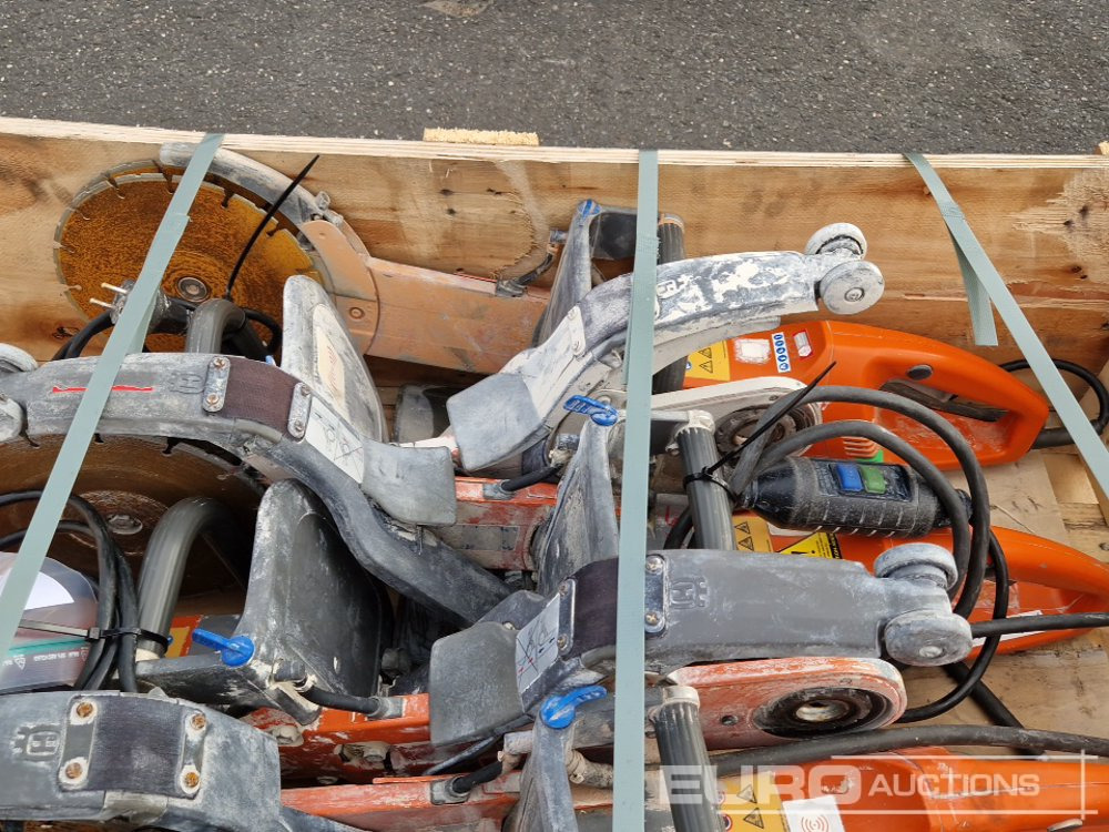 Husqvarna Power Cutter (5 of) + Water Tank - Asphalt machine: picture 4 Husqvarna Power Cutter (5 of) + Water Tank - Asphalt machine: picture 4
