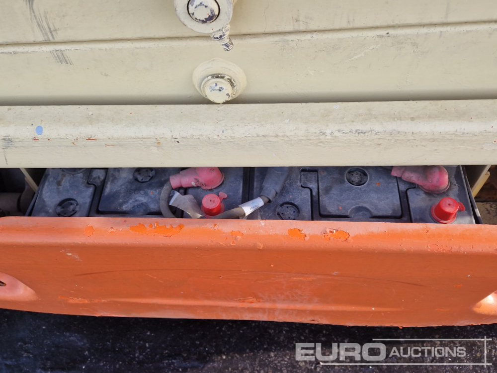 Scissor lift JLG 1930ES: picture 18