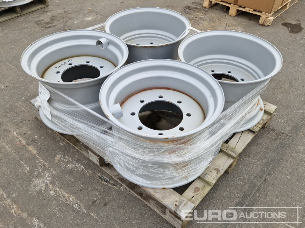 Rims to suit Manitou MT (4 of) - Tire: picture 2 Rims to suit Manitou MT (4 of) - Tire: picture 2