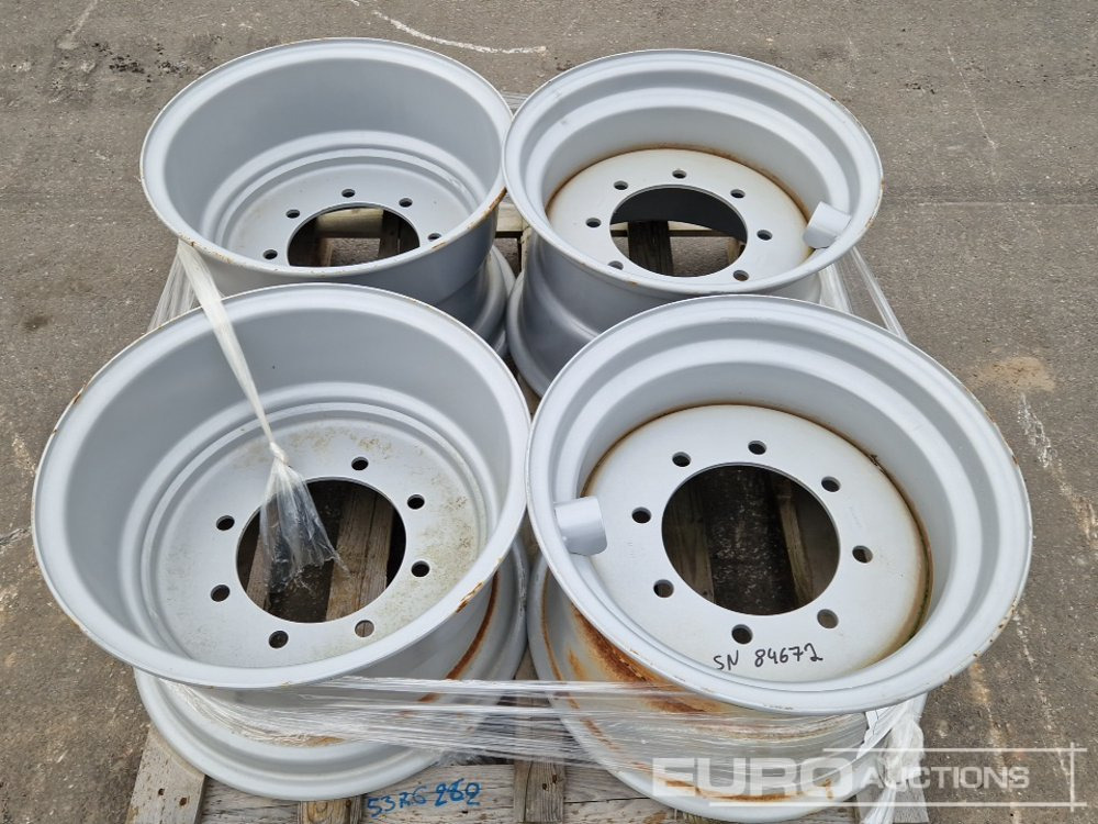 Rims to suit Manitou MT (4 of) - Tire: picture 1 Rims to suit Manitou MT (4 of) - Tire: picture 1