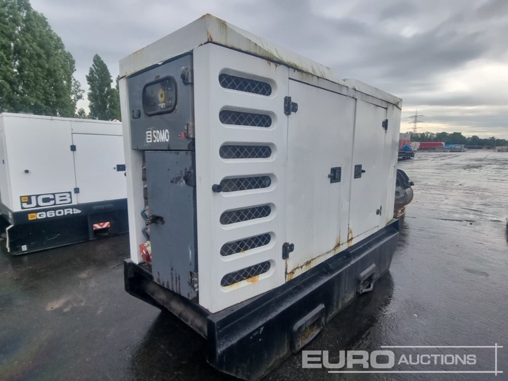 SDMO 110kVA Static Diesel Generator - Generator set: picture 3 SDMO 110kVA Static Diesel Generator - Generator set: picture 3