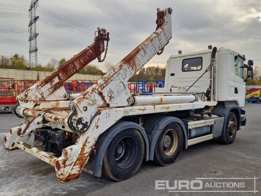 Scania R420 - Skip loader truck: picture 5 Scania R420 - Skip loader truck: picture 5