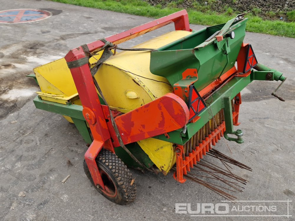 Single Axle Perforator - Construction equipment: picture 2 Single Axle Perforator - Construction equipment: picture 2