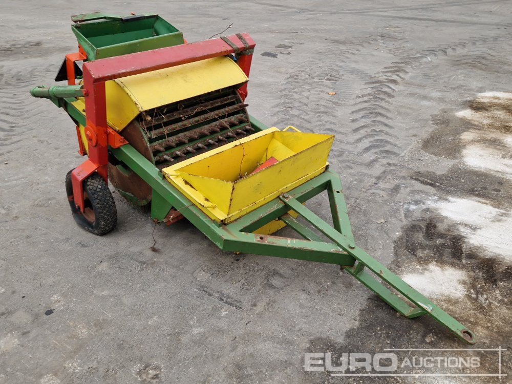 Single Axle Perforator - Construction equipment: picture 4 Single Axle Perforator - Construction equipment: picture 4