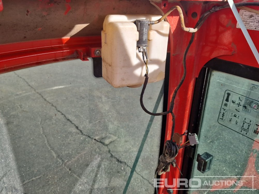 Spare parts for Excavator Cabin to suit Yanmar VIO20-4: picture 6