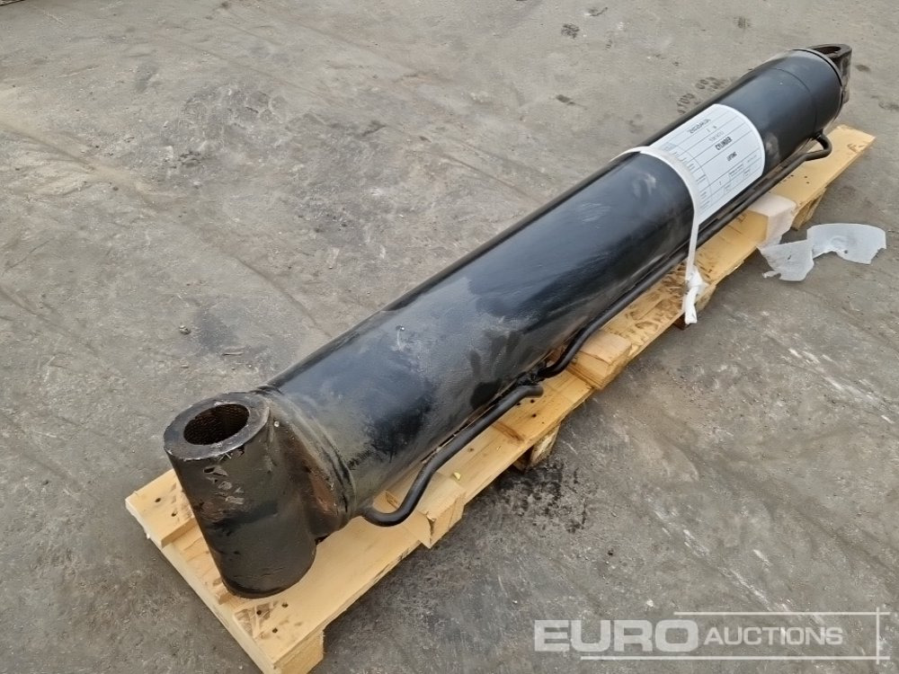 Cylinder to suit Manitou MRT2150/2550 - Spare parts: picture 4 Cylinder to suit Manitou MRT2150/2550 - Spare parts: picture 4