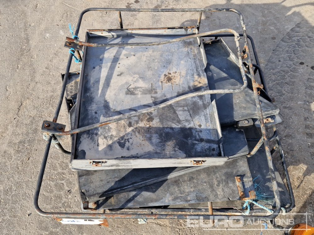 Falling Object Guard for Volvo Excavator (2 of) - Spare parts for Excavator: picture 5 Falling Object Guard for Volvo Excavator (2 of) - Spare parts for Excavator: picture 5