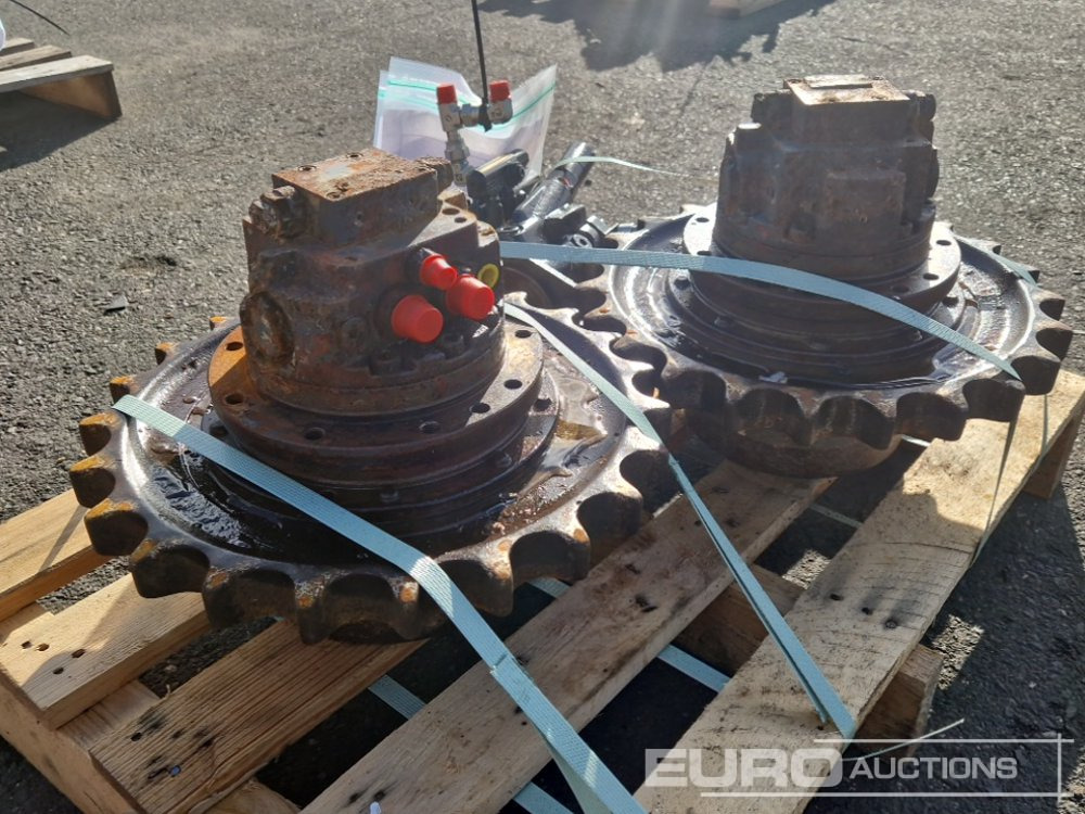Final Drive (2 of) + Hydraulic Pump to suit Volvo ECR25D - Spare parts for Excavator: picture 2 Final Drive (2 of) + Hydraulic Pump to suit Volvo ECR25D - Spare parts for Excavator: picture 2