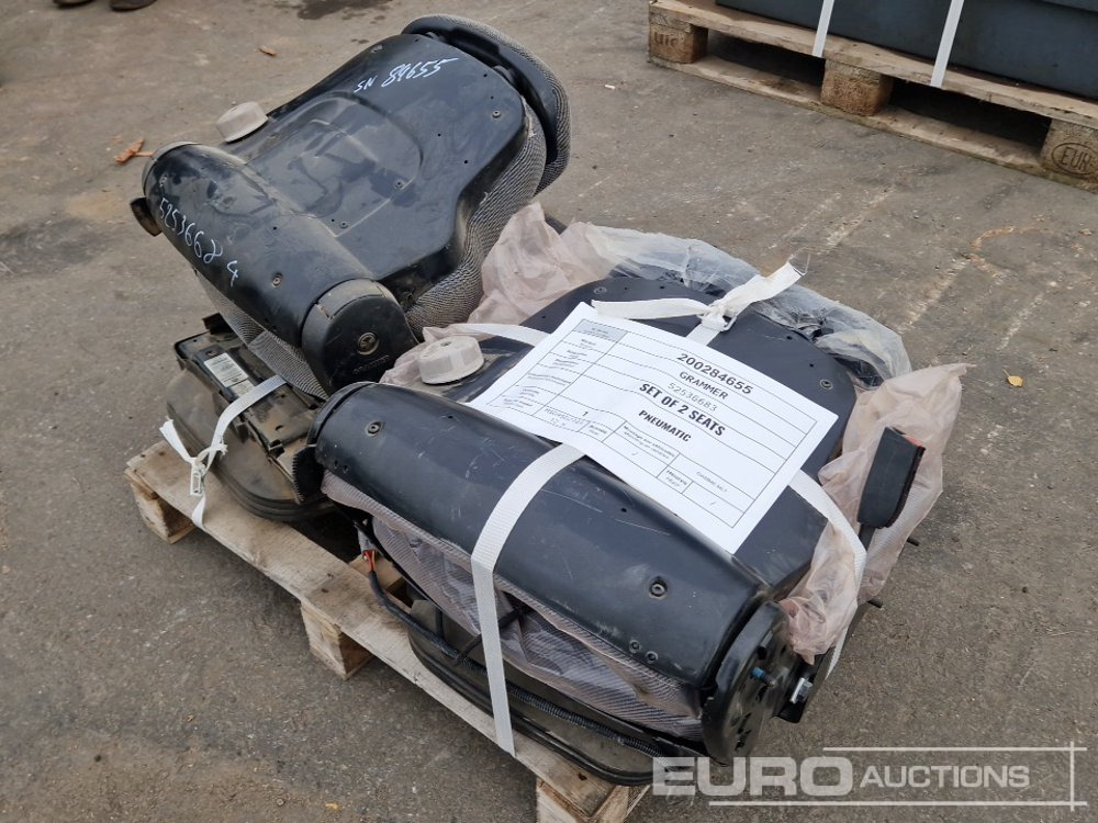 Grammer Comfort Seat to suit Manitou MLT (2 of) - Spare parts: picture 4 Grammer Comfort Seat to suit Manitou MLT (2 of) - Spare parts: picture 4