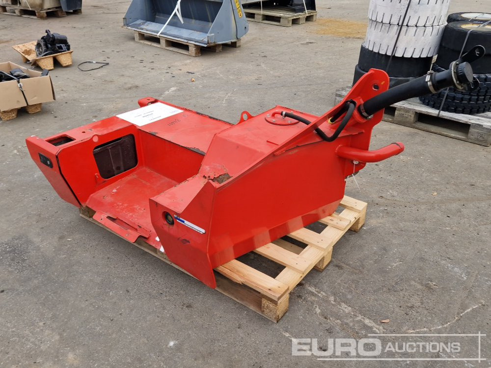 Hydraulic Oil Tank to suit Manitou MLT - Spare parts: picture 2 Hydraulic Oil Tank to suit Manitou MLT - Spare parts: picture 2