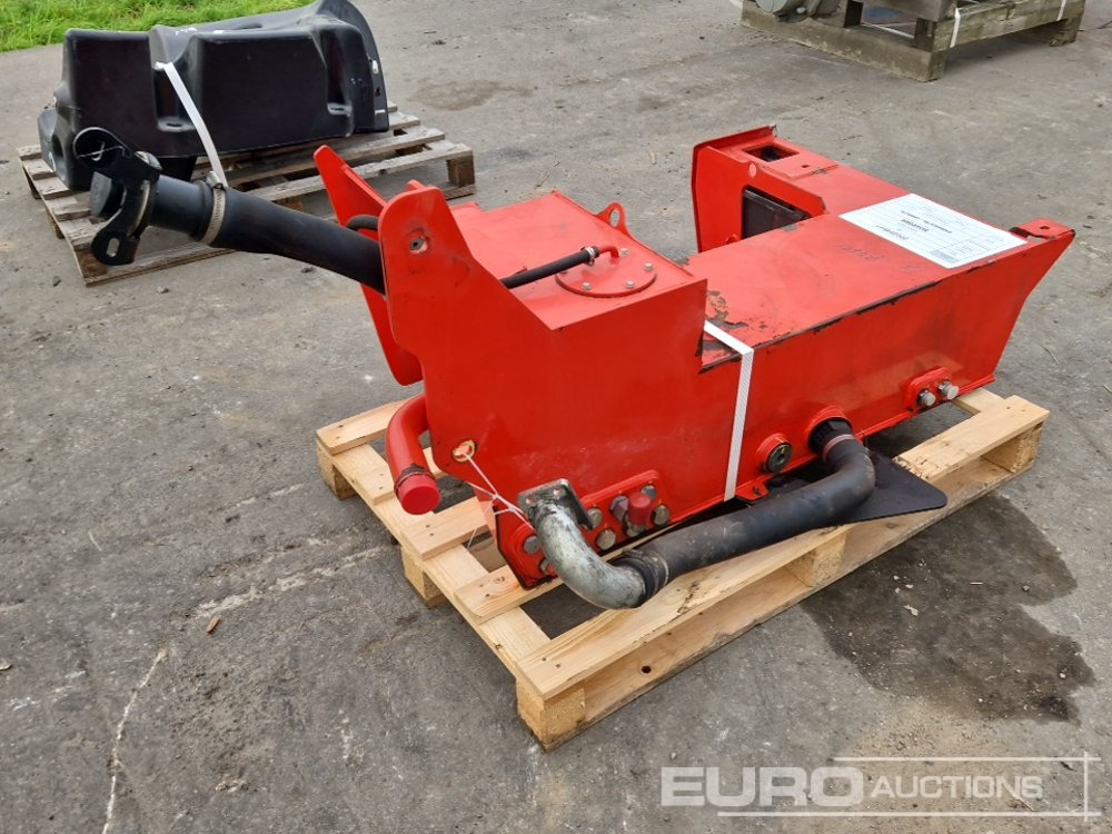 Hydraulic Oil Tank to suit Manitou MLT - Spare parts: picture 3 Hydraulic Oil Tank to suit Manitou MLT - Spare parts: picture 3