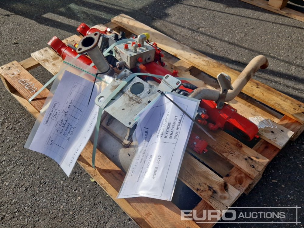 Spare Parts, Cylinder, Joysticks, Hydraulic Parts, Exhaust to suit Volvo ECR50D - Spare parts for Excavator: picture 3 Spare Parts, Cylinder, Joysticks, Hydraulic Parts, Exhaust to suit Volvo ECR50D - Spare parts for Excavator: picture 3