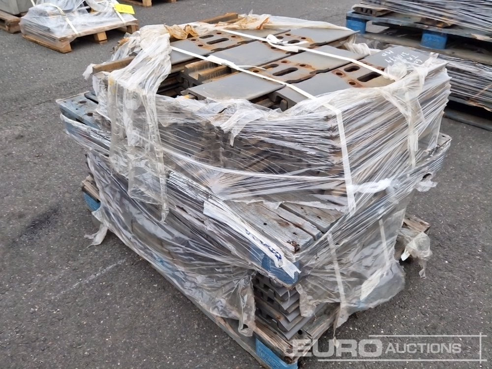 Track Plates to suit Volvo - Spare parts for Excavator: picture 3 Track Plates to suit Volvo - Spare parts for Excavator: picture 3