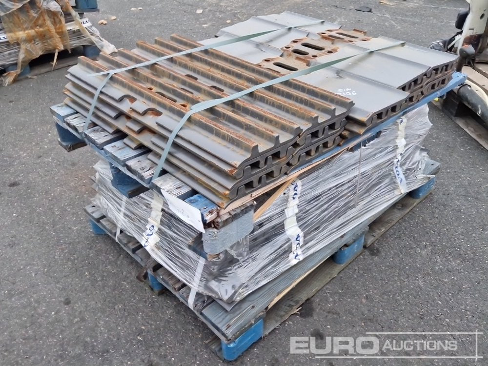 Track Plates to suit Volvo - Spare parts for Excavator: picture 3 Track Plates to suit Volvo - Spare parts for Excavator: picture 3