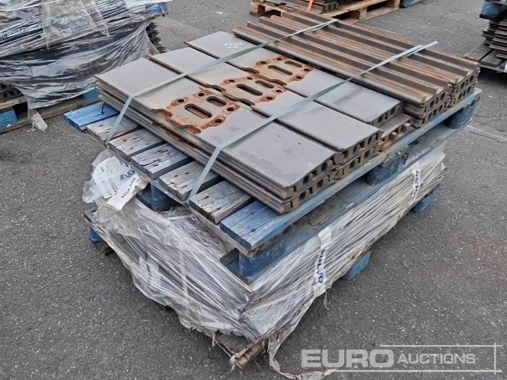Track Plates to suit Volvo - Spare parts for Excavator: picture 1 Track Plates to suit Volvo - Spare parts for Excavator: picture 1