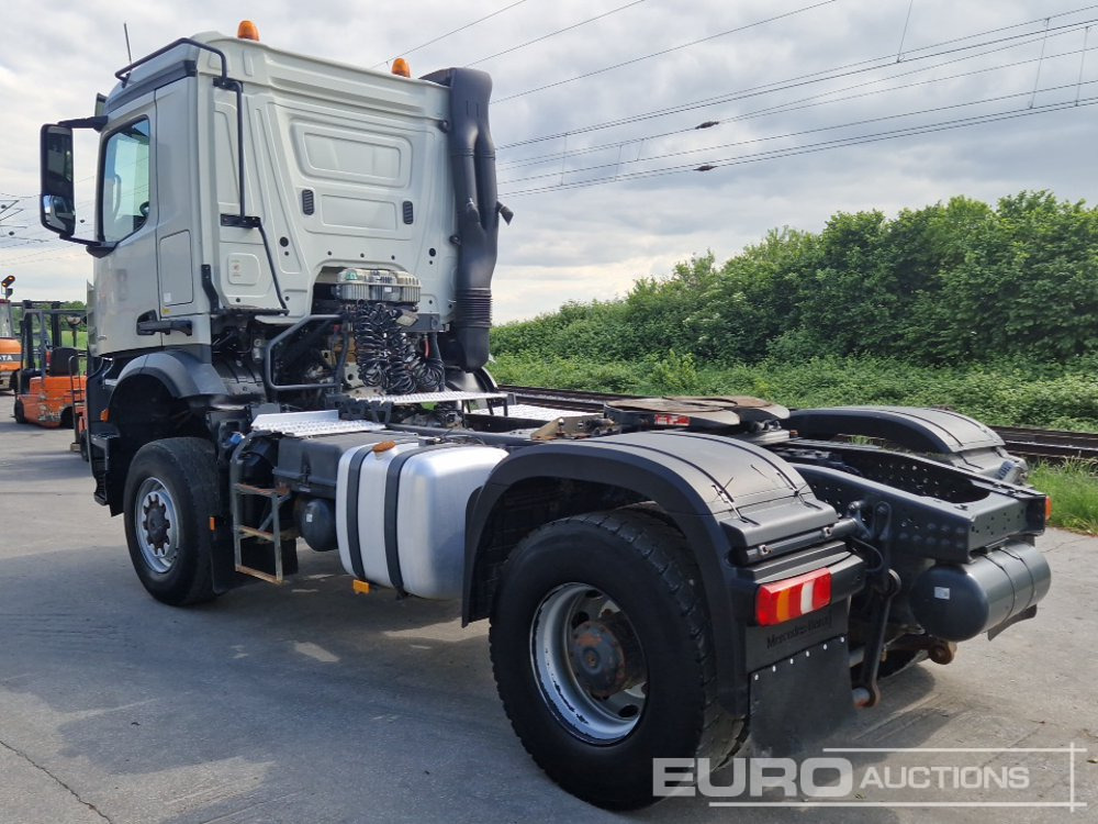 Mercedes Benz AROCS 1845 - Tractor unit: picture 3 Mercedes Benz AROCS 1845 - Tractor unit: picture 3