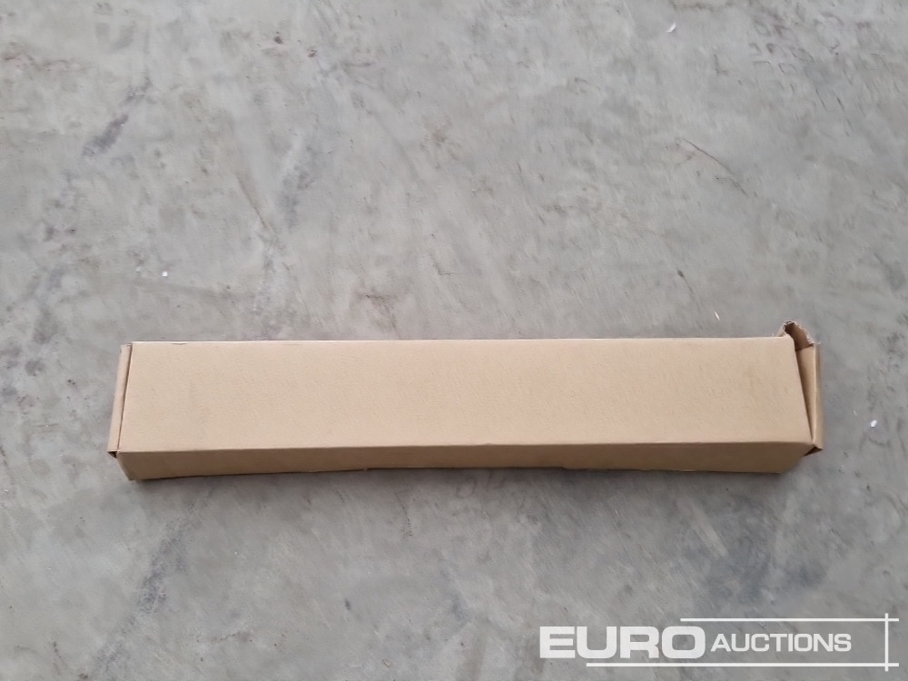 Unused 13" 120W Combo Beam LED Light Bar, Mounting Brackets, IP68 Waterproof - Construction equipment: picture 5 Unused 13" 120W Combo Beam LED Light Bar, Mounting Brackets, IP68 Waterproof - Construction equipment: picture 5