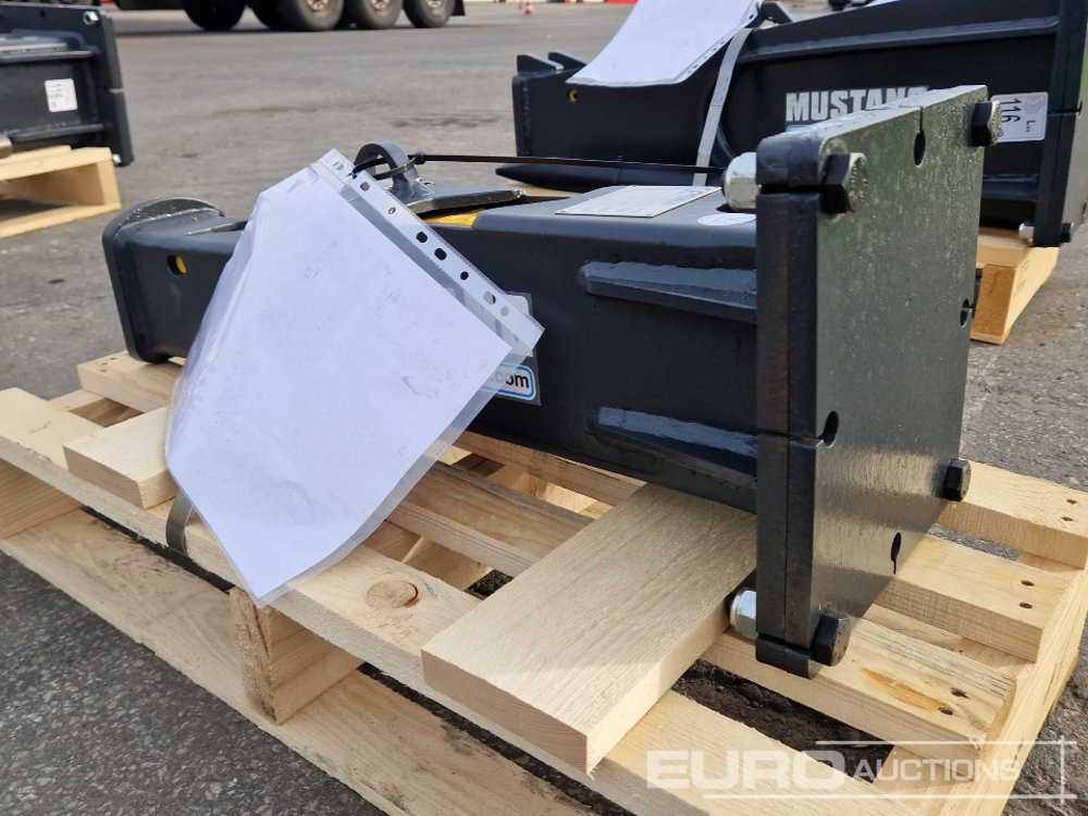 Unused 2025 Mustang HM100 - Hydraulic hammer: picture 2 Unused 2025 Mustang HM100 - Hydraulic hammer: picture 2
