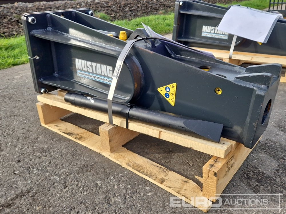 Unused 2025 Mustang HM202 - Hydraulic hammer: picture 2 Unused 2025 Mustang HM202 - Hydraulic hammer: picture 2