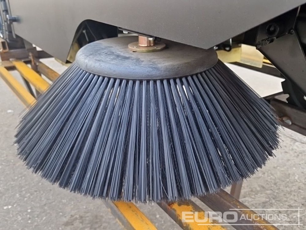 Road sweeper Unused 2025 Zvox 2000G: picture 10