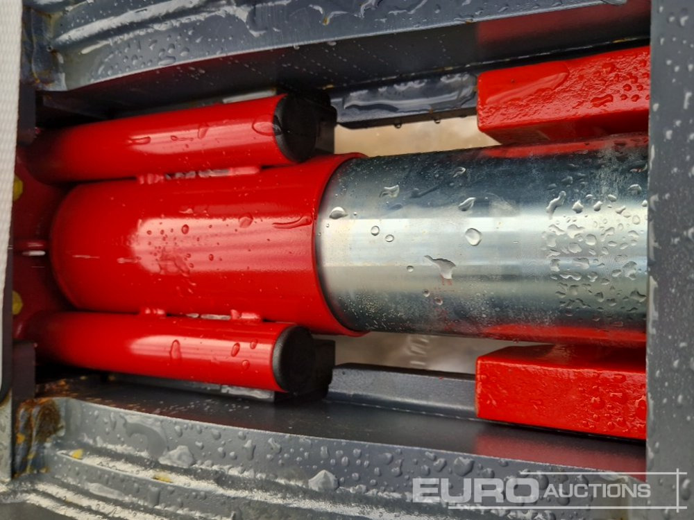 Quick coupler Unused Strickland S-Lock Coupler to suit Hitachi ZX130: picture 6