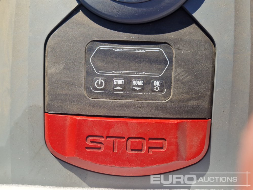 Construction equipment Unused SunSeeker X7 Robotic Lawnmower, 3,000m²: picture 8