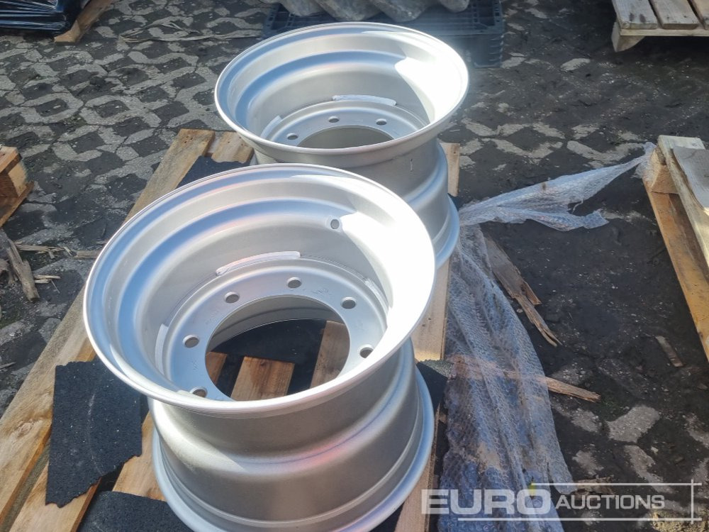 Unused Wacker Neuson Rim (2 of) - Tire: picture 4 Unused Wacker Neuson Rim (2 of) - Tire: picture 4