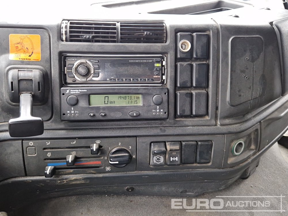 Concrete mixer truck Volvo 290: picture 47