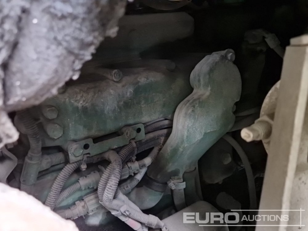 Concrete mixer truck Volvo 290: picture 23