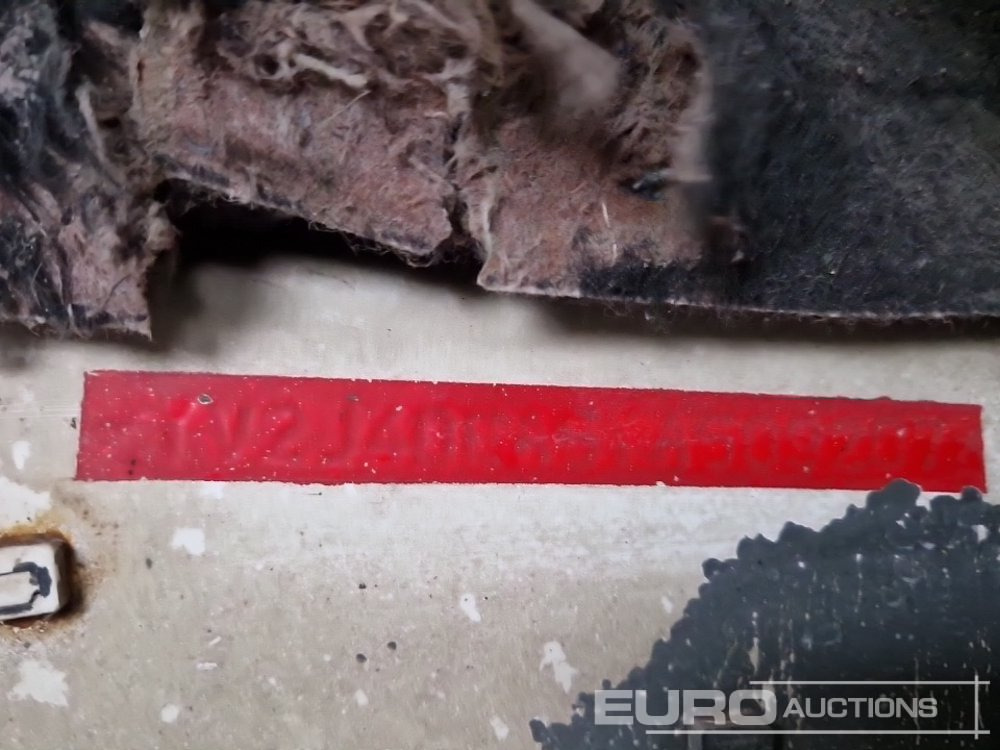 Concrete mixer truck Volvo 290: picture 50