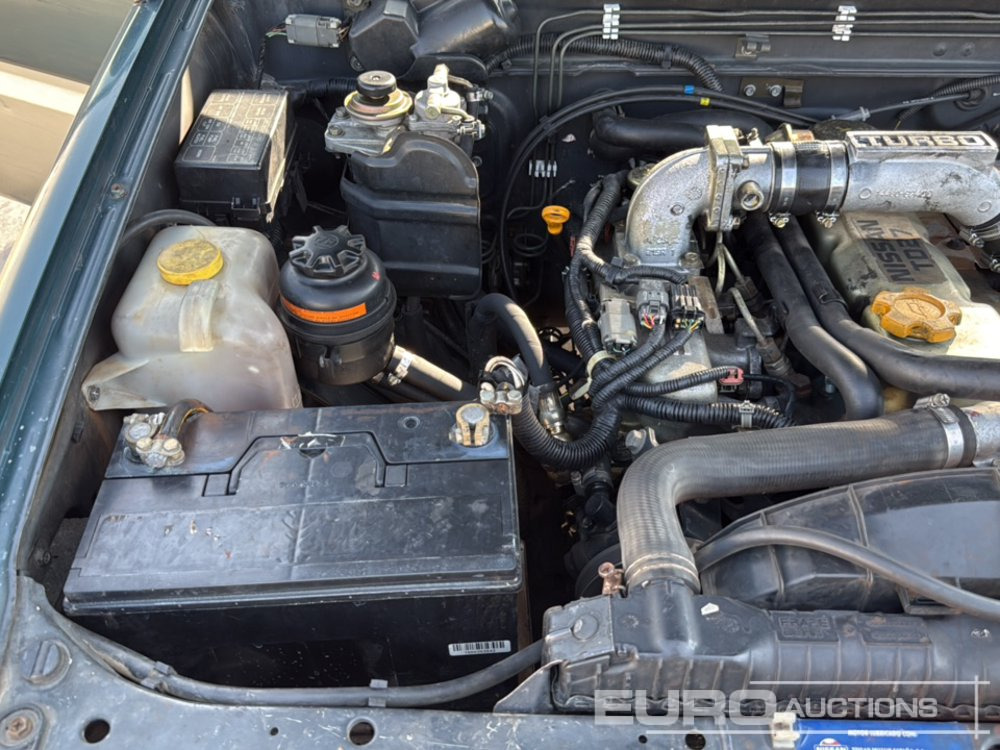 SUV 1995 Nissan Terrano II: picture 29