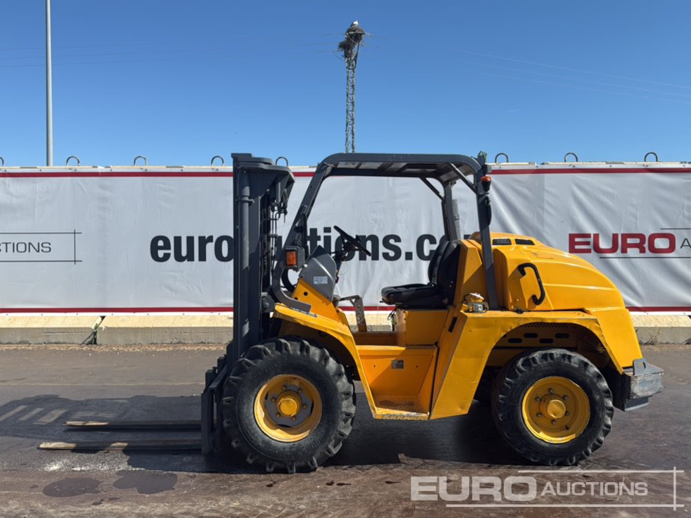 2006 Uromac DTH2500 - Rough terrain forklift: picture 2 2006 Uromac DTH2500 - Rough terrain forklift: picture 2