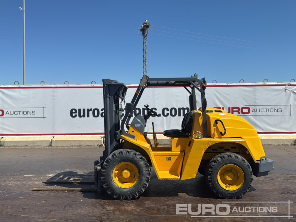 2006 Uromac DTH2500 - Rough terrain forklift: picture 2 2006 Uromac DTH2500 - Rough terrain forklift: picture 2