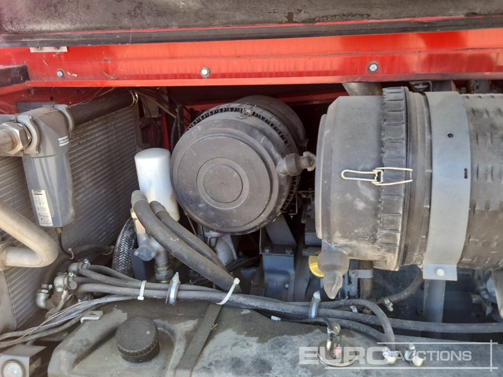 Air compressor 2011 Atlas Copco XAHS186DD 375CFM: picture 14