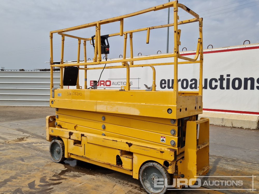 2016 Haulotte Compact 10N - Aerial platform: picture 3 2016 Haulotte Compact 10N - Aerial platform: picture 3